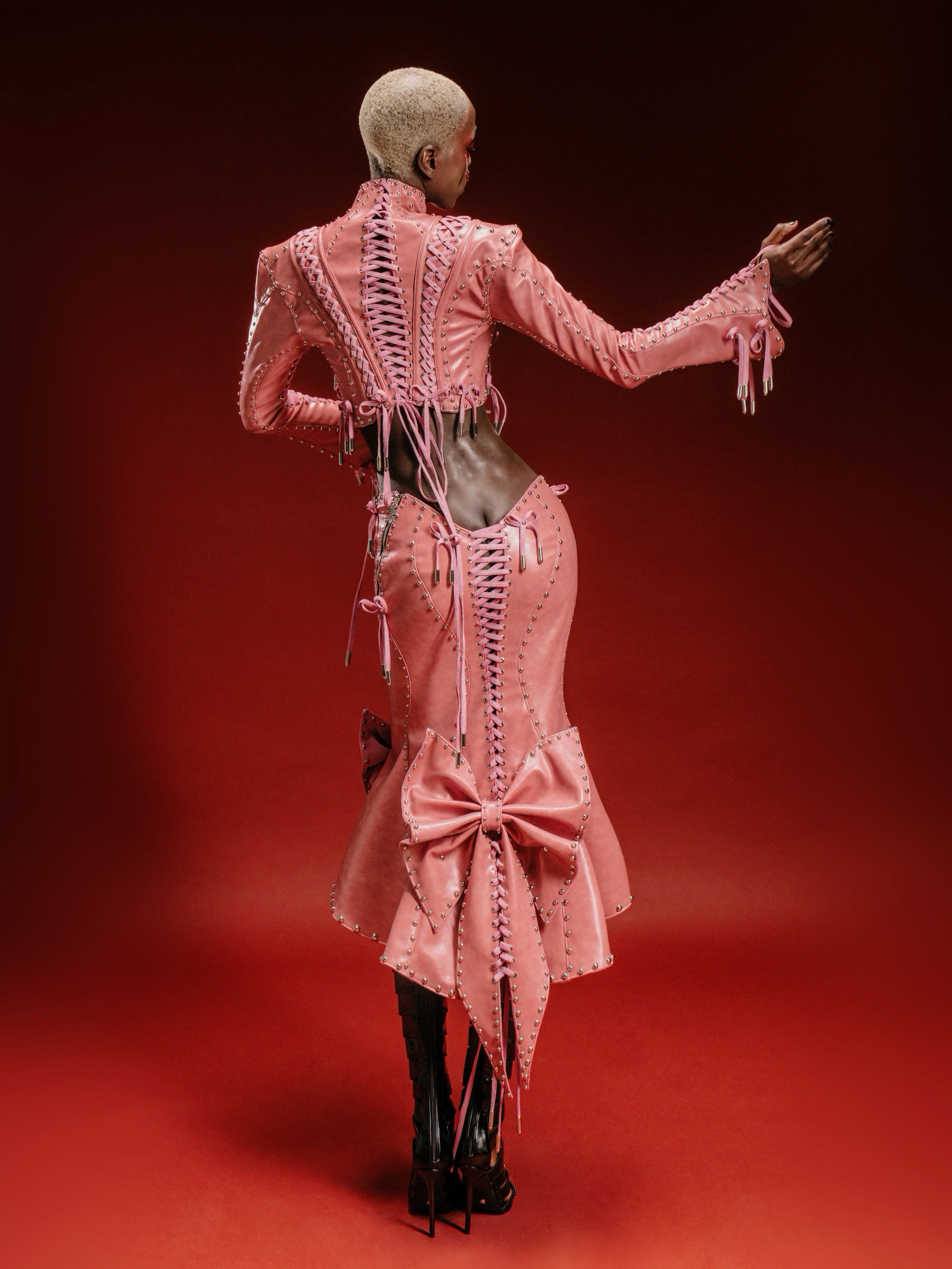 MMS ’of rose, of dust’  LACE UP CROPPED JACKET